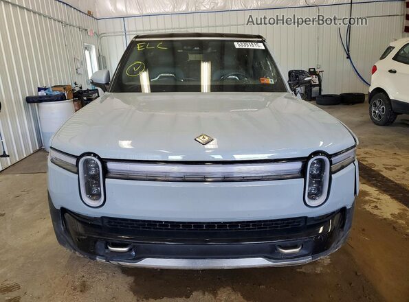 7PDSGBBA4SN064238 2025 RIVIAN R1S Серый Вид спереди