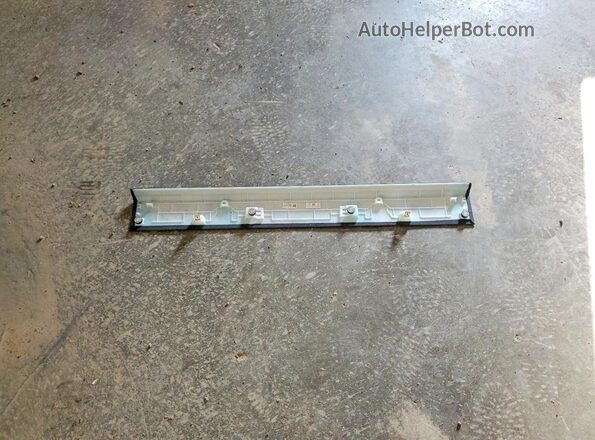 7PDSGBBA4SN064238 2025 RIVIAN R1S Серый Вид наклейки с VIN-кодом