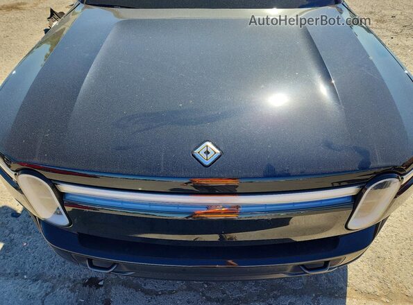 7PDSGBBA6SN063849 2025 RIVIAN R1S Black ძრავის განყოფილების ხედი