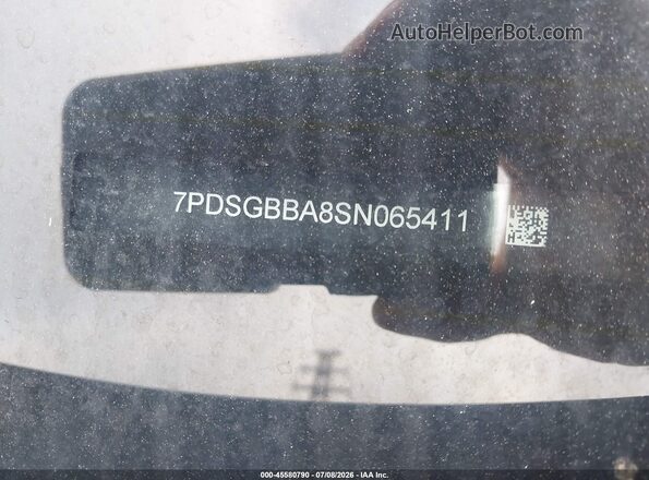 7PDSGBBA8SN065411 2025 RIVIAN R1S Black Engine compartment view