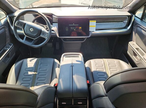 7PDSGFBA3TN084344 2026 RIVIAN R1S Green წინა პანელის ხედი