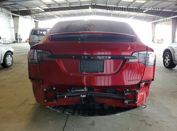 7SAXCBE50PF419521 2023 TESLA MODEL Red უკანა ხედი