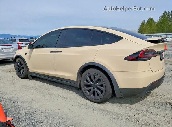 7SAXCBE51PF403490 2023 TESLA MODEL Cream Trasero izquierdo
