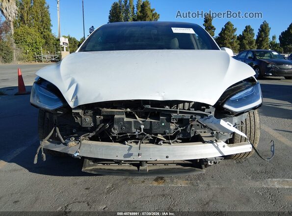 7SAXCBE58PF378863 2023 TESLA MODEL X Белый Вид спереди