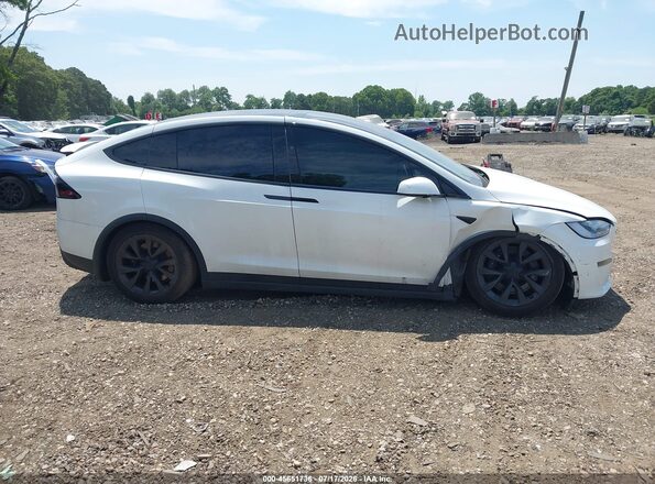 7SAXCBE5XPF366603 2023 TESLA MODEL X Белый Вид задней части салона