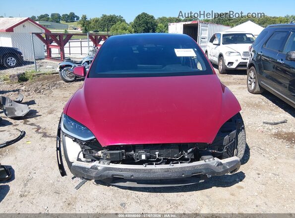 7SAXCBE62PF431131 2023 TESLA MODEL X Red Rear interior view