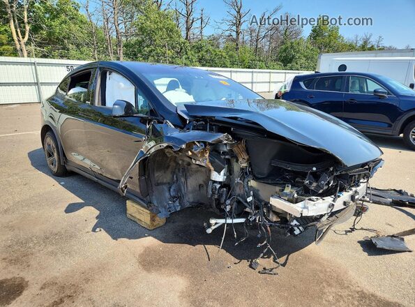 7SAXCBE68TF479811 2026 TESLA MODEL Black Delantero derecho