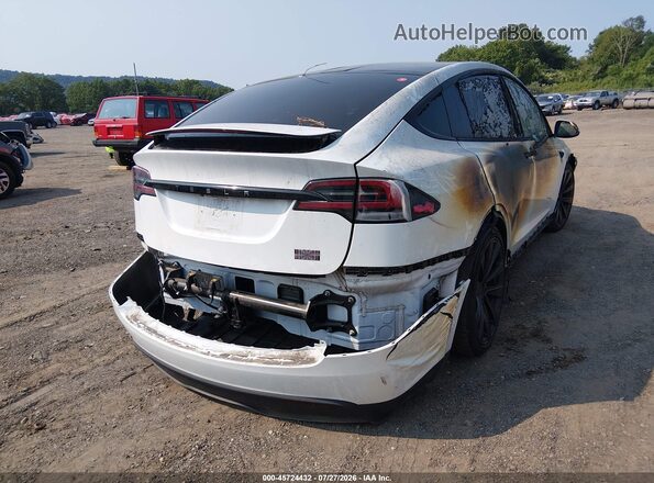 7SAXCBE69RF448592 2024 TESLA MODEL X White Հետևի տեսք