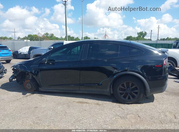 7SAXCDE52NF338772 2022 TESLA MODEL X Черный Вид задней части салона