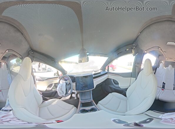 7SAXCDE57RF444592 2024 TESLA MODEL Black Панорамний вид салону 360°