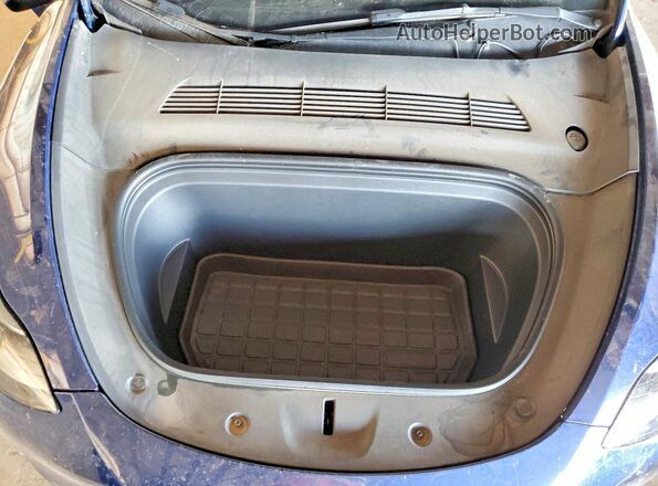 7SAYGAEE0PF682627 2023 TESLA MODEL Blue Engine compartment view