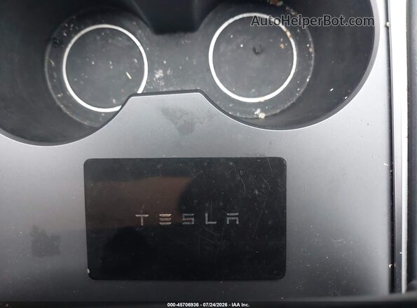 7SAYGAEE1NF363802 2022 TESLA MODEL Y White Առջևի վահանակի տեսք