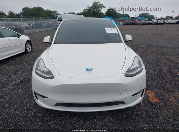 7SAYGAEE1NF363802 2022 TESLA MODEL Y White Սարքավորումների վահանակի տեսք
