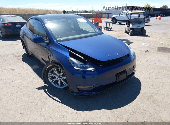 7SAYGAEE1NF382298 2022 TESLA MODEL Y Blue Vista frontal