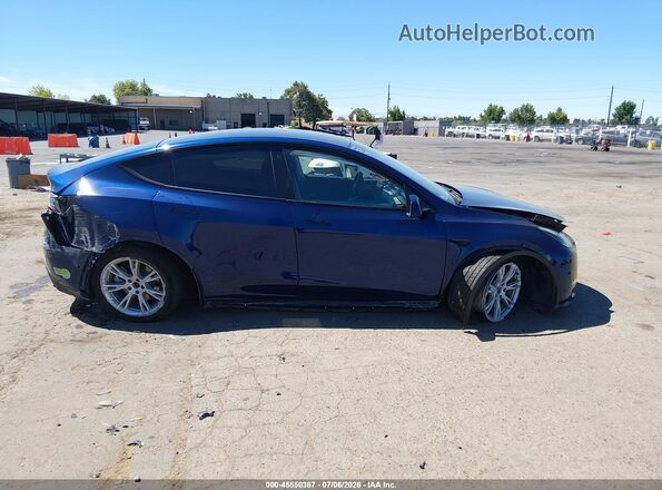 7SAYGAEE1NF382298 2022 TESLA MODEL Y Blue Vista interior trasera