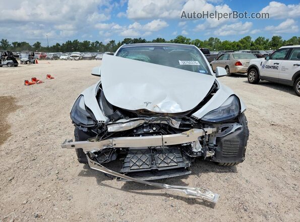 7SAYGAEE1NF549808 2022 TESLA MODEL White Widok z przodu