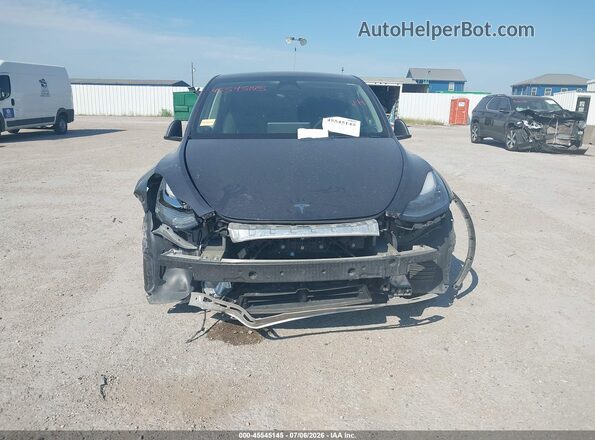 7SAYGAEE1PF610447 2023 TESLA MODEL Y Gray Vista frontal