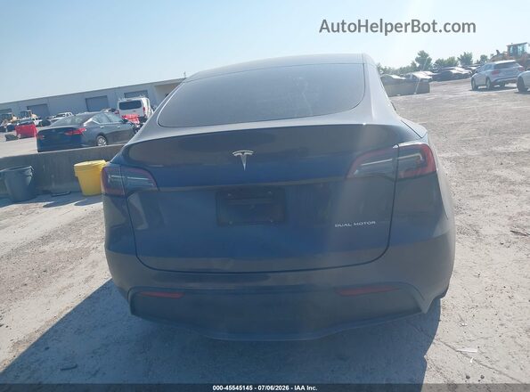 7SAYGAEE1PF610447 2023 TESLA MODEL Y Gray 