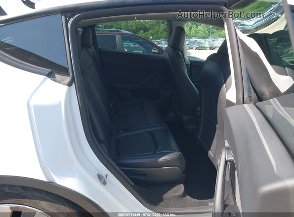 7SAYGAEE2PF591181 2023 TESLA MODEL Y White VIN sticker view