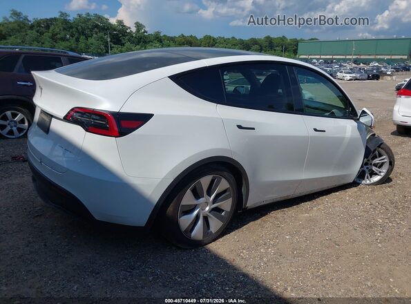 7SAYGAEE2PF591181 2023 TESLA MODEL Y White Rear right