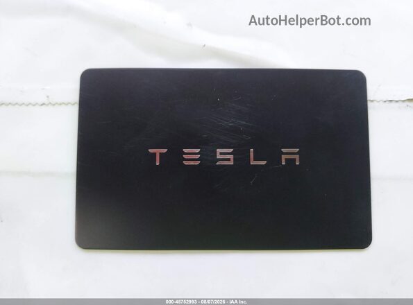 7SAYGAEE2PF915634 2023 TESLA MODEL Y Gray წინა პანელის ხედი