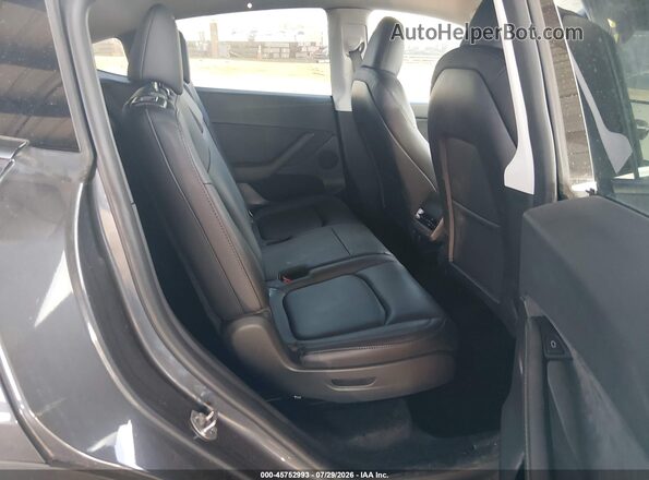 7SAYGAEE2PF915634 2023 TESLA MODEL Y Gray VIN კოდის სტიკერის ხედი
