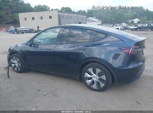 7SAYGAEE2RF002827 2024 TESLA MODEL Y Gray Vista interior de 360 grados