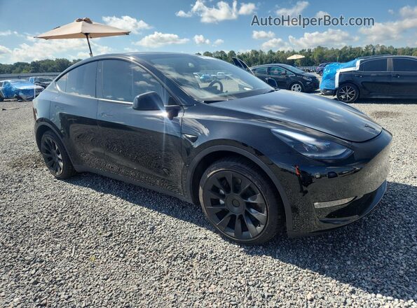 7SAYGAEE2RF064423 2024 TESLA MODEL Black წინა მარჯვენა
