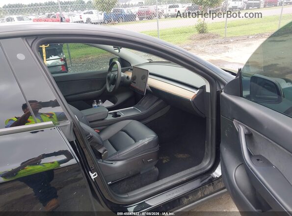 7SAYGAEE3NF338786 2022 TESLA MODEL Y Black Vista interior delantera