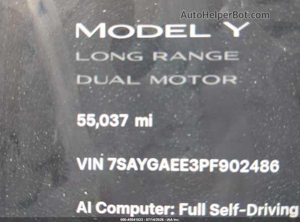 7SAYGAEE3PF902486 2023 TESLA MODEL Y Gray Widok wnętrza 360 stopni