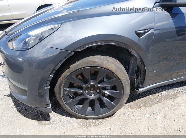 7SAYGAEE3PF902486 2023 TESLA MODEL Y Gray Widok z przodu