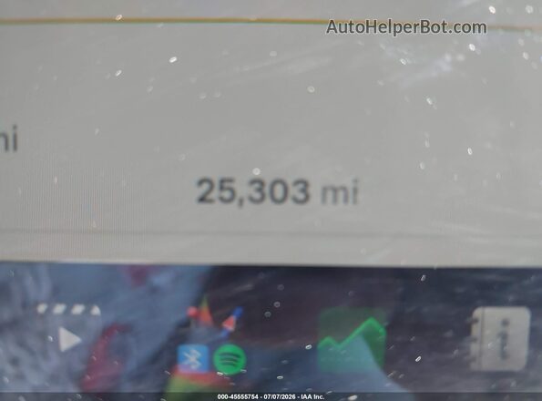 7SAYGAEE3RF164546 2024 TESLA MODEL Y Blue Панорамний вид салону 360°
