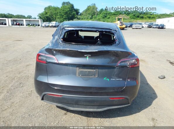7SAYGAEE4RF108681 2024 TESLA MODEL Y Gray 