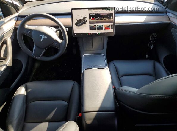7SAYGAEE4RF199967 2024 TESLA MODEL Gray Widok deski rozdzielczej