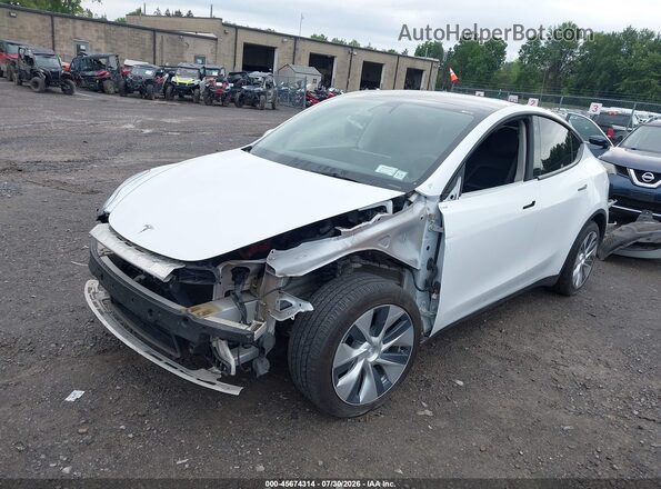 7SAYGAEE5NF377881 2022 TESLA MODEL Y White წინა მარცხენა ხედი სამი მეოთხედიდან