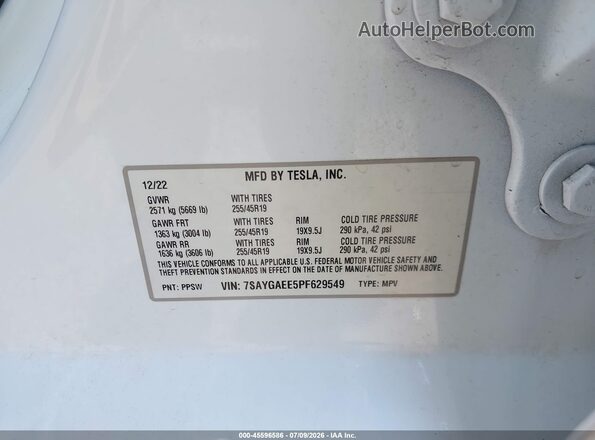 7SAYGAEE5PF629549 2023 TESLA MODEL Y White ძრავის განყოფილების ხედი