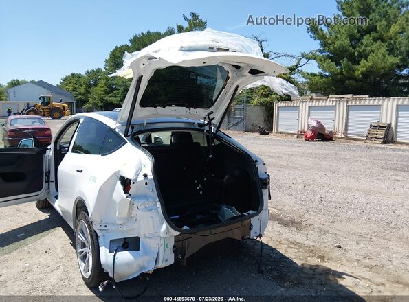 7SAYGAEE5PF703083 2023 TESLA MODEL Y White Դիմացի տեսք