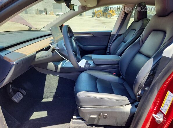 7SAYGAEE5RF015930 2024 TESLA MODEL Red წინა სალონის ხედი