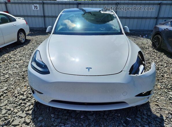7SAYGAEE5RF182904 2024 TESLA MODEL White წინა ხედი