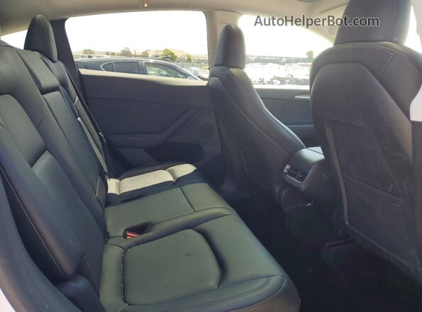 7SAYGAEE5RF994669 2024 TESLA MODEL Белый Вид задних сидений