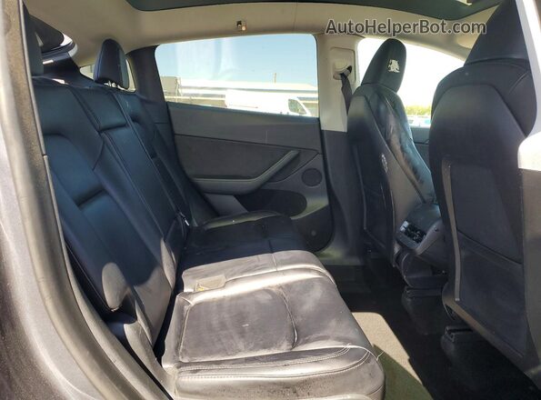 7SAYGAEE6PF700385 2023 TESLA MODEL Gray Вид задніх сидінь