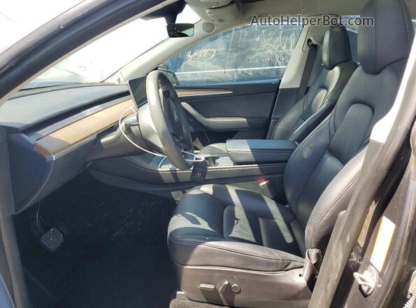 7SAYGAEE6PF700385 2023 TESLA MODEL Gray Вид салону спереду