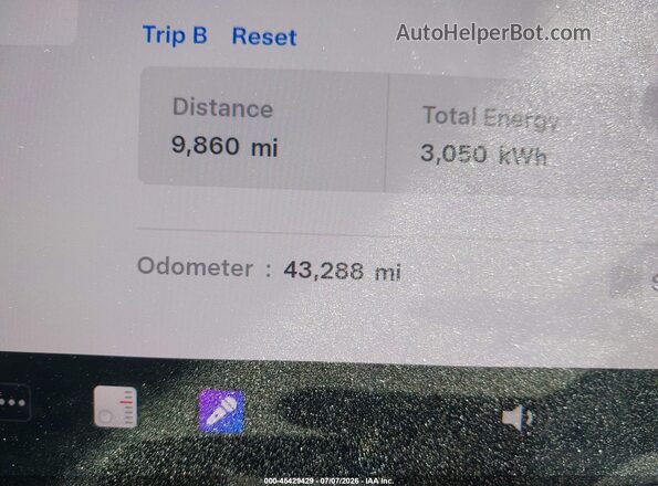 7SAYGAEE6PF773613 2023 TESLA MODEL Y White 
