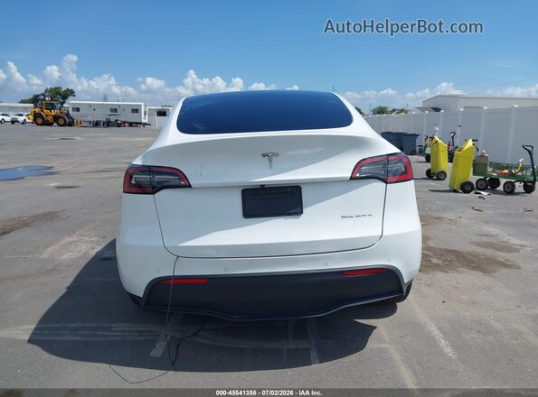 7SAYGAEE7NF530194 2022 TESLA MODEL Y White 