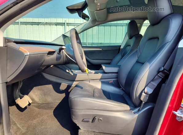 7SAYGAEE7PF866818 2023 TESLA MODEL Red Вид салону спереду