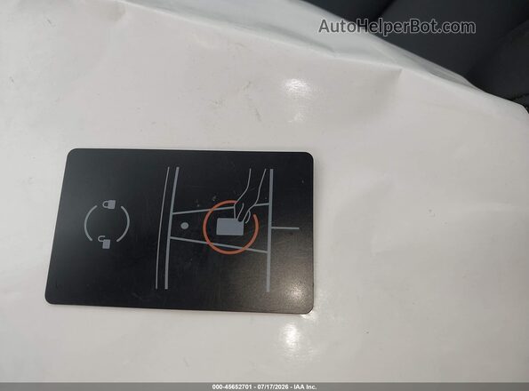7SAYGAEE7RF111297 2024 TESLA MODEL Y Blue Vista del salpicadero