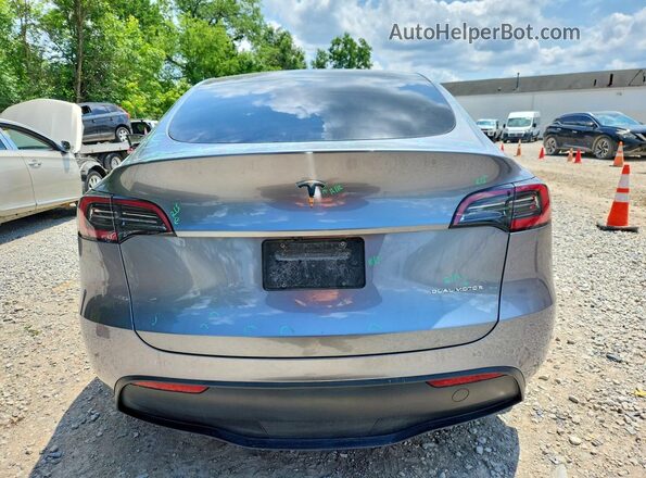 7SAYGAEE7RF209701 2024 TESLA MODEL Gray Widok z tyłu