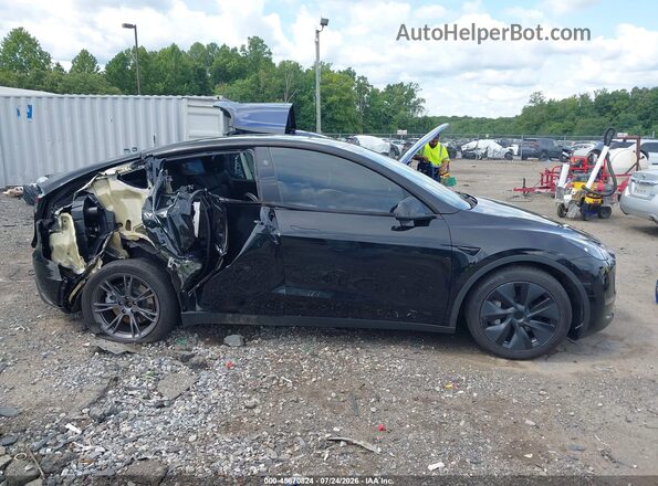 7SAYGAEE8RF185442 2024 TESLA MODEL Y Black Սալոնի հետևի տեսք