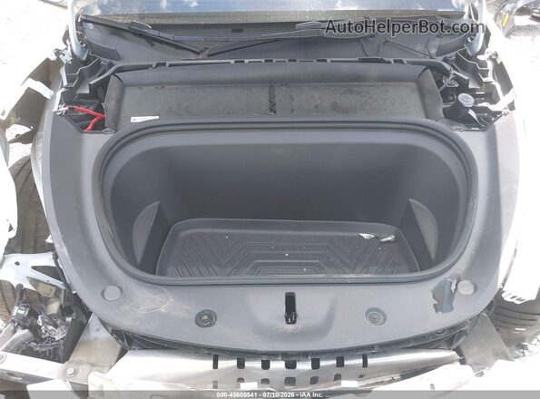 7SAYGAEE9PF884124 2023 TESLA MODEL Y White Widok z tyłu