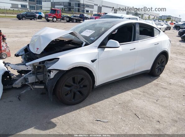 7SAYGAEE9SF256864 2025 TESLA MODEL Y Белый Передняя левая четверть